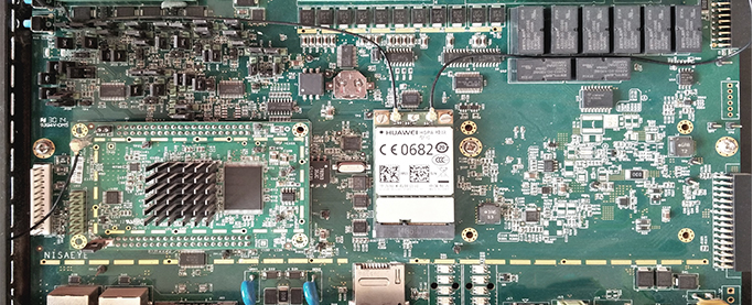 nisaBox_opened